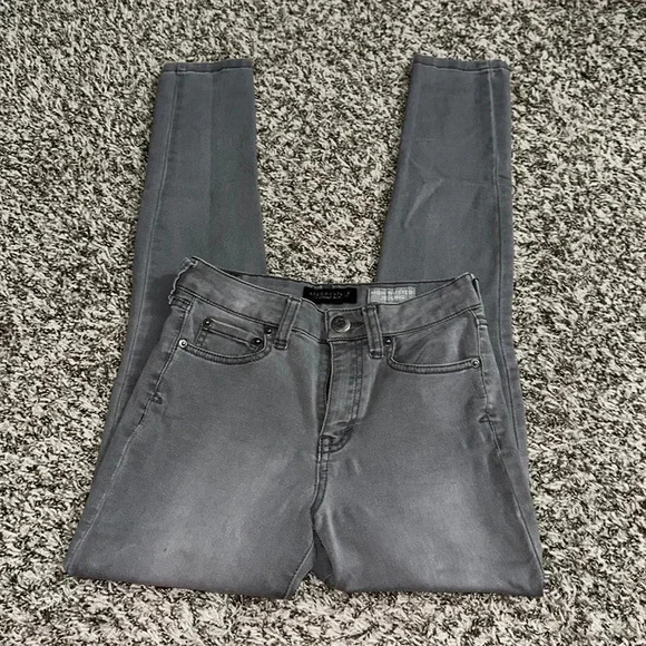 Aeropostale Jeans for Women - Picture 1 of 5